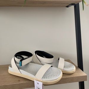 Women’s Native Juliet Sandals